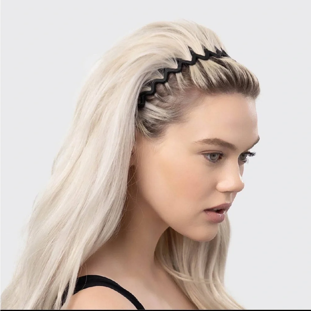 NWT 2 Piece Zig Zag Headband Set Black & Tort